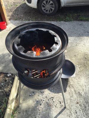 Прикрепленное изображение: CyAzvwiW8AEM2tt.jpg